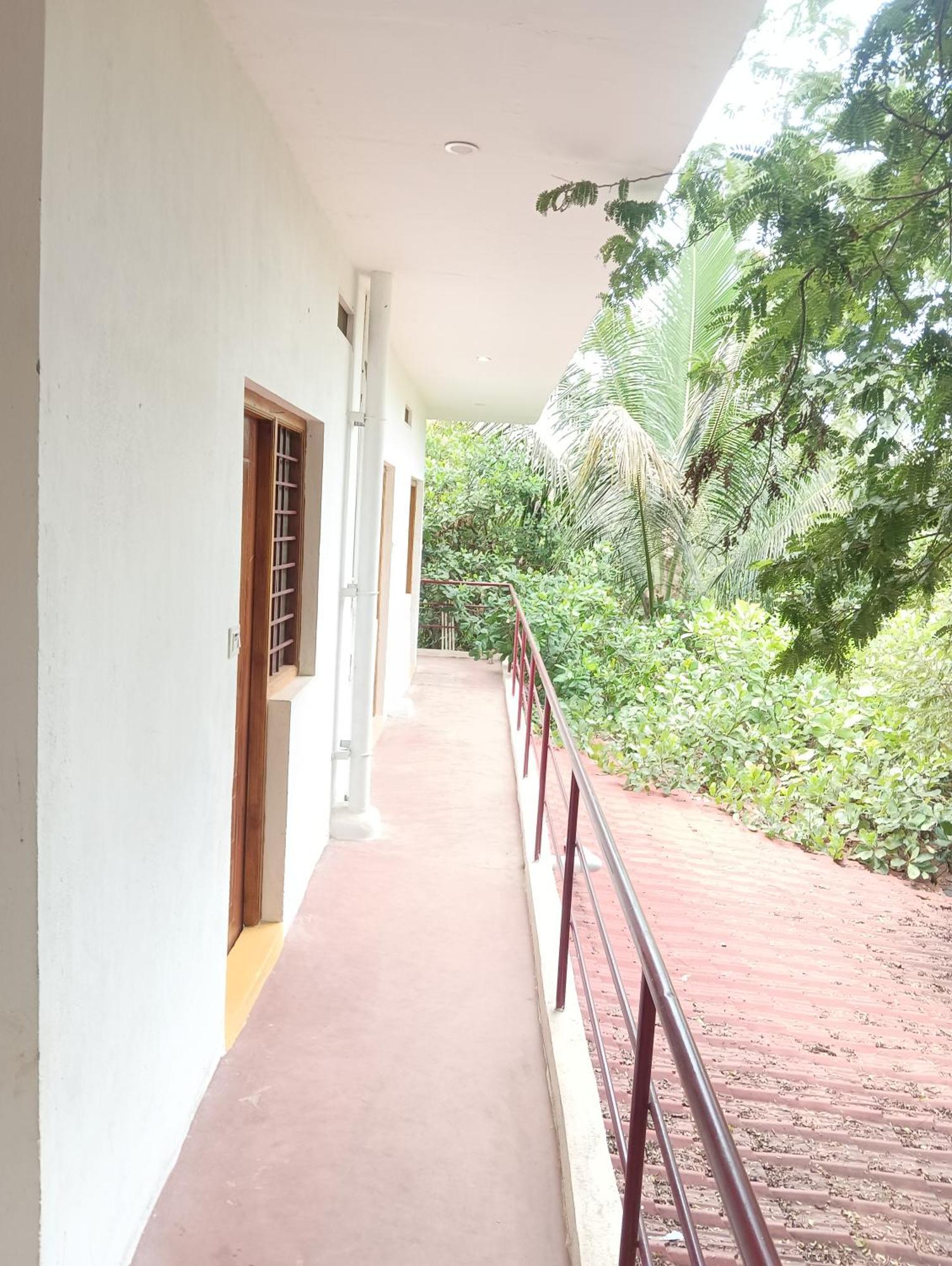 Hotel Travellers Crib Auroville Zewnętrze zdjęcie