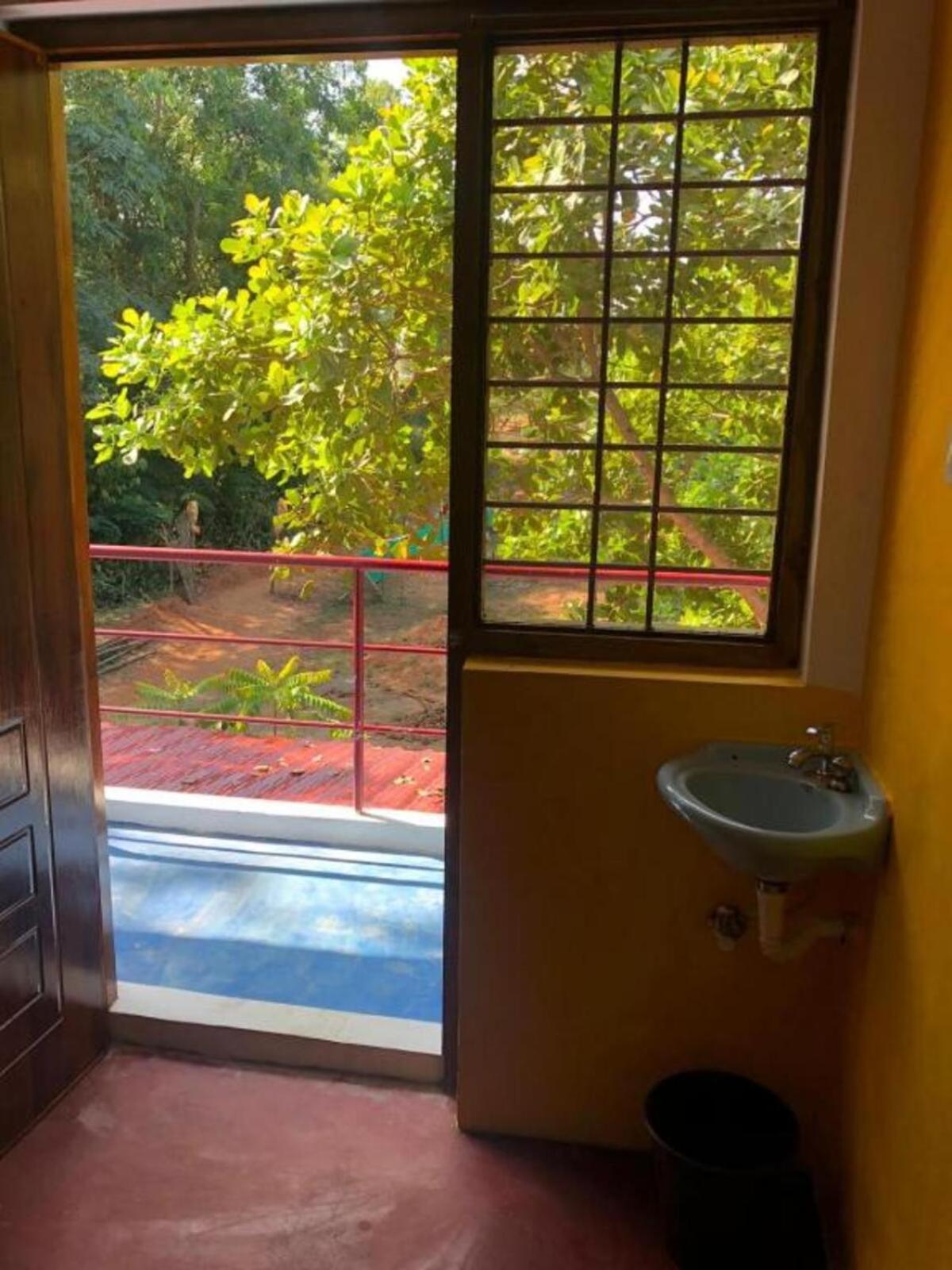 Hotel Travellers Crib Auroville Zewnętrze zdjęcie
